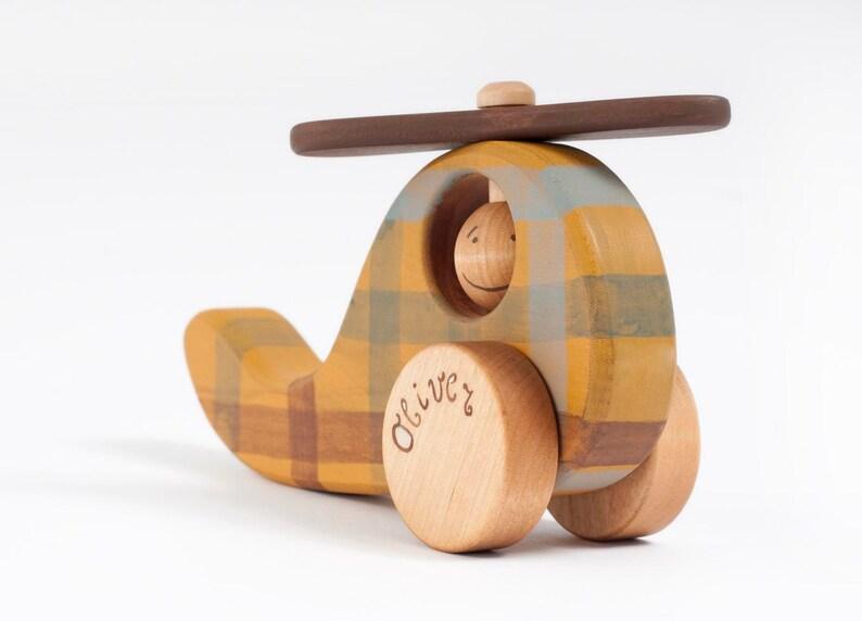 Wooden Plaid helicopter toy - montessori leksaker
